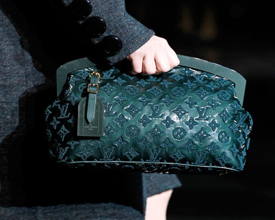 Fashion Week Handbags: Louis Vuitton Fall 2011 - PurseBlog