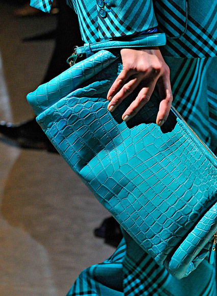 Fashion Week Handbags: Louis Vuitton Spring 2011 - PurseBlog