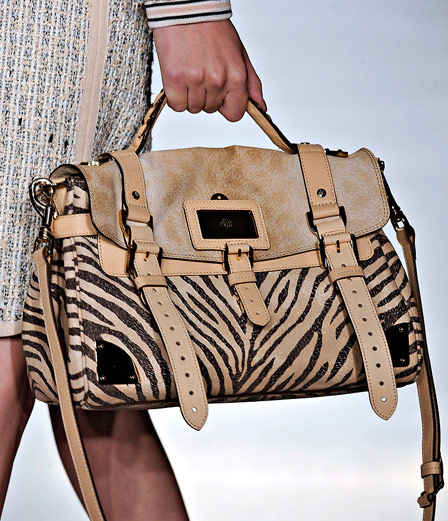 Fashion Week Handbags: Louis Vuitton Fall 2012 - PurseBlog