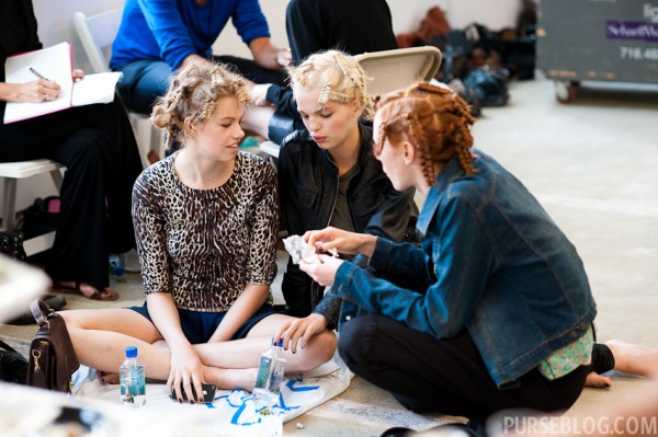 Oscar de la Renta S/S 2012 Behind The Scenes (3)