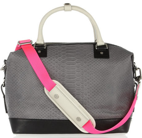 This handbag looks so good in leather! Thoughts? #diane