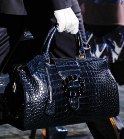 Fashion Week Handbags: Louis Vuitton Fall 2012 - PurseBlog