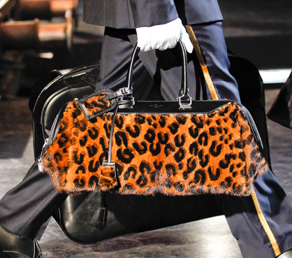 Fashion Week Handbags: Louis Vuitton Fall 2012 - PurseBlog