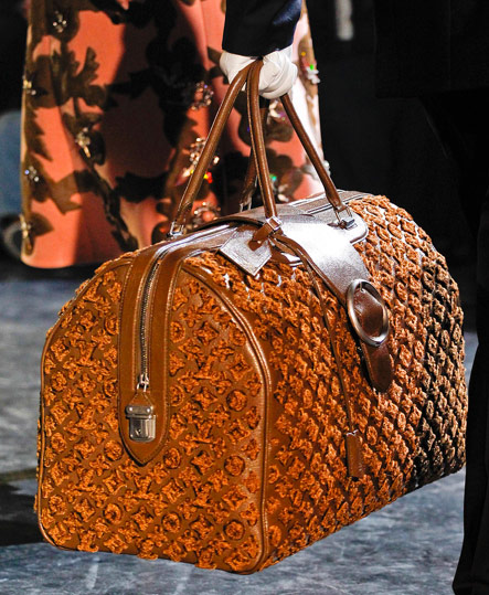 Fashion Week Handbags: Louis Vuitton Fall 2012 - PurseBlog