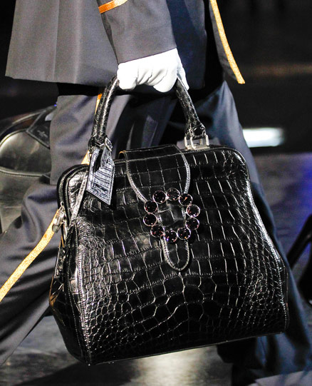 Fashion Week Handbags: Louis Vuitton Fall 2012 - PurseBlog