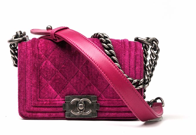 Take a closer look at the Chanel Fall 2012 runway bags - PurseBlog