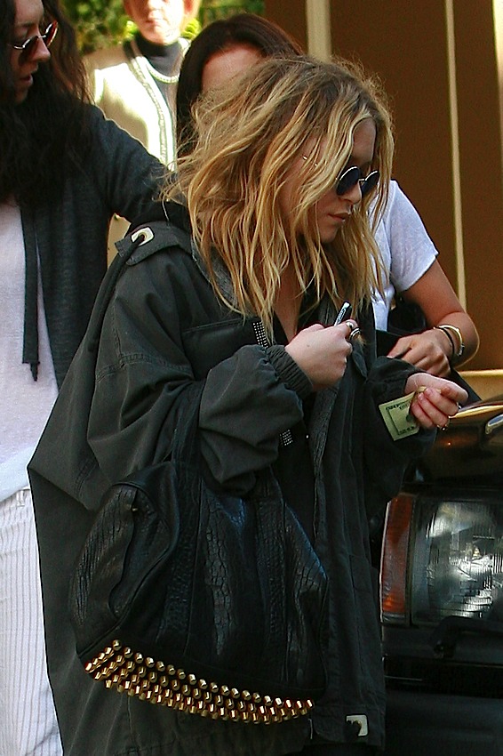 Ashley Olsen toting Gold Birkin 40cm