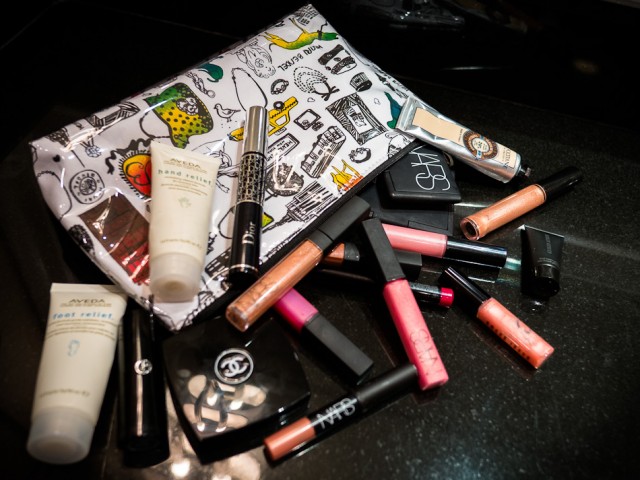 What's In Her Bag: Emily Giffin (8)
