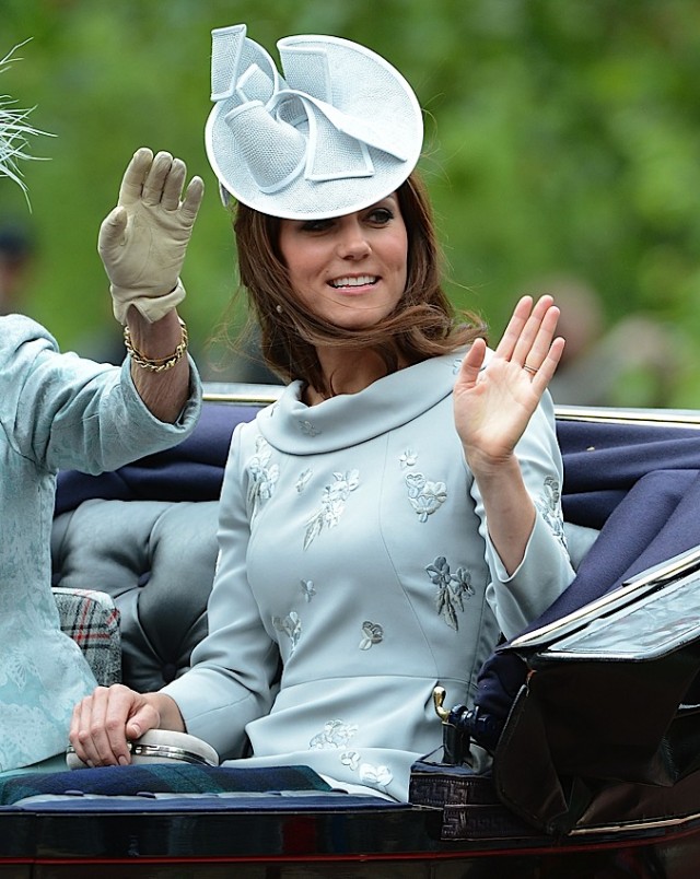 The Many Bags of Kate Middleton - PurseBlog