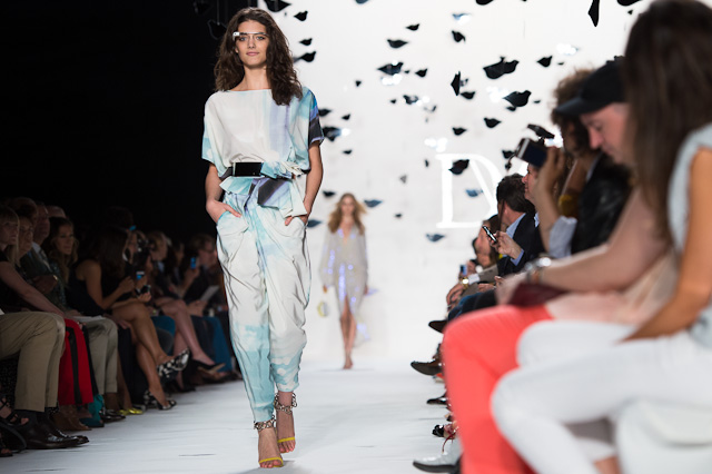 Diane von Furstenberg Spring 2013 Collection (S3E11