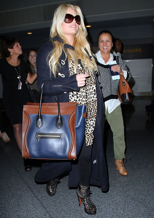 authlv - Jessica Simpson and other star like speedy 30, Louis vuitton  Speedy 30 best friends of Lady