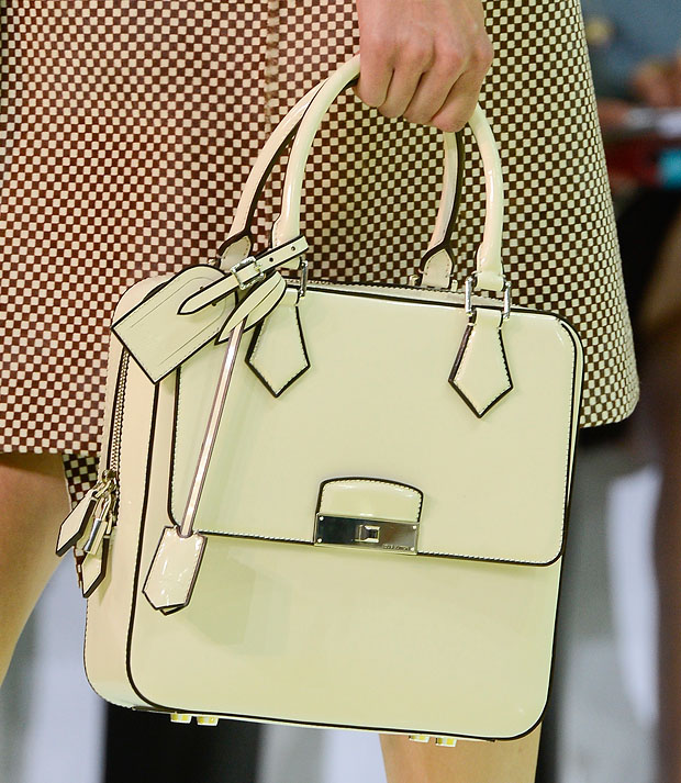 PFW: Louis Vuitton Spring/Summer 2013 Runway & Bags Review - BagAddicts  Anonymous