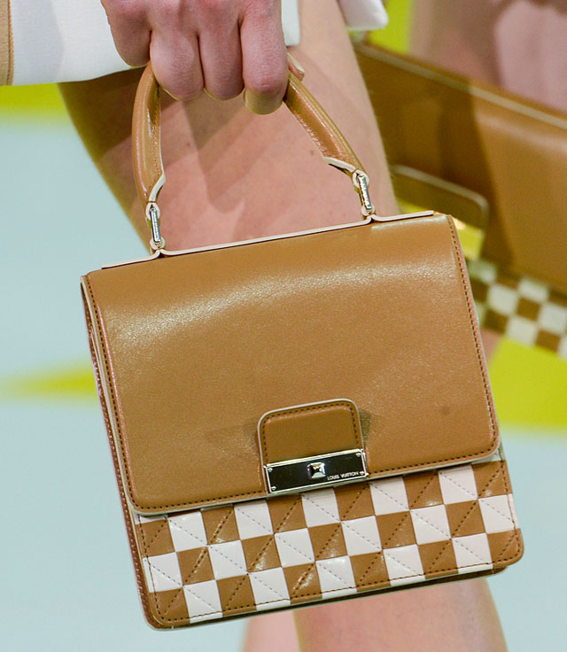 PFW: Louis Vuitton Spring/Summer 2013 Runway & Bags Review