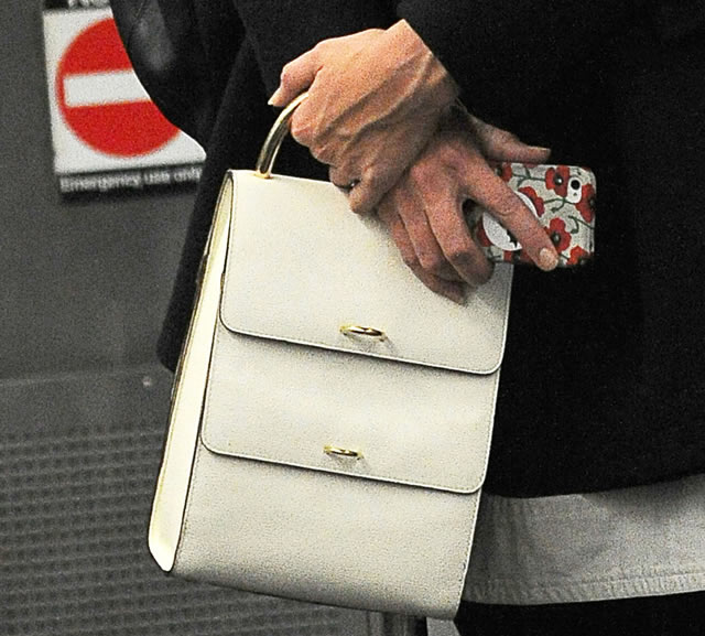 Name that Bag: Katie Holmes White Top-handle - PurseBlog