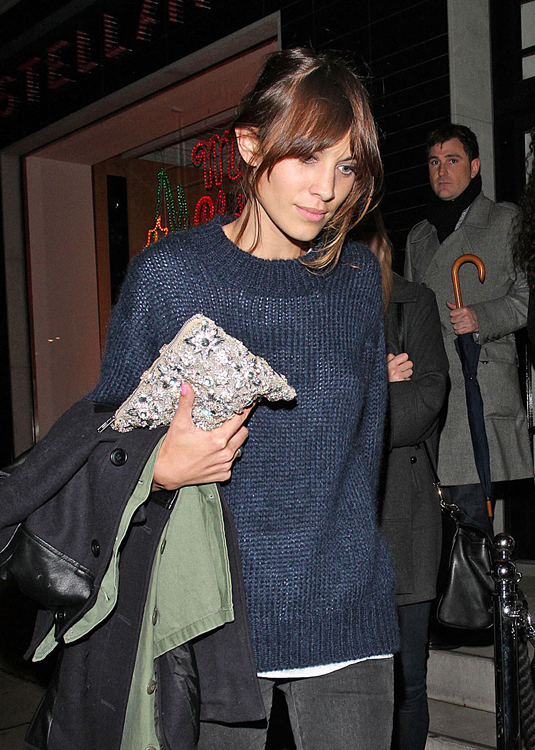 The Many Bags of Alexa Chung - PurseBlog