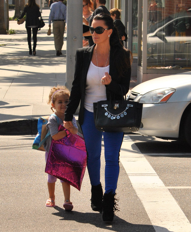 Kyle Richards' Black Quilted Purse in Berlin
