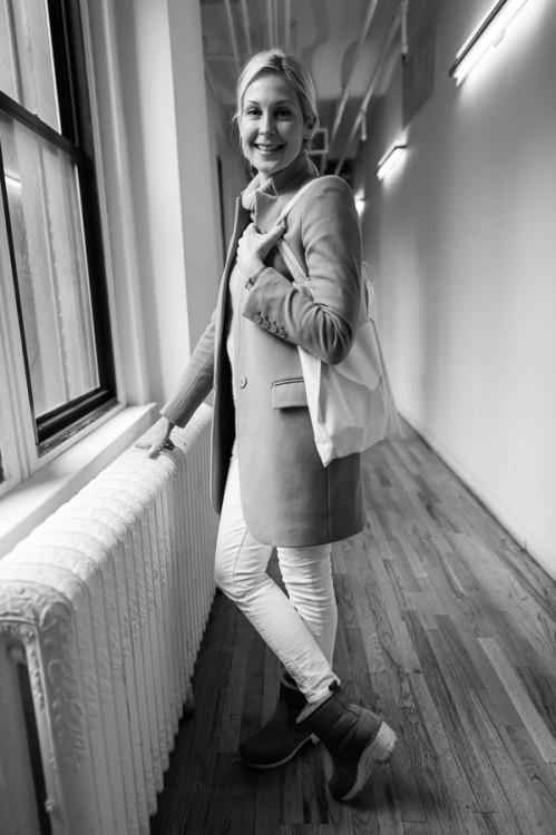 What's In Her Bag: Kelly Rutherford (15)