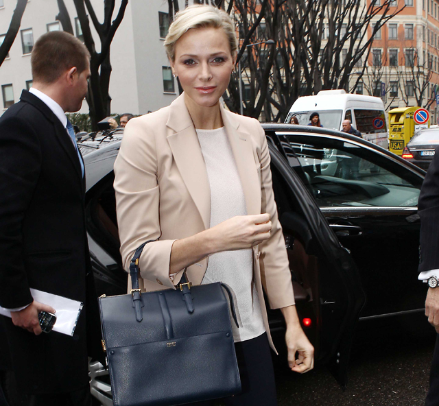Princess Charlene of Monaco carries an Armani bag at Milan Fashion Week (1)