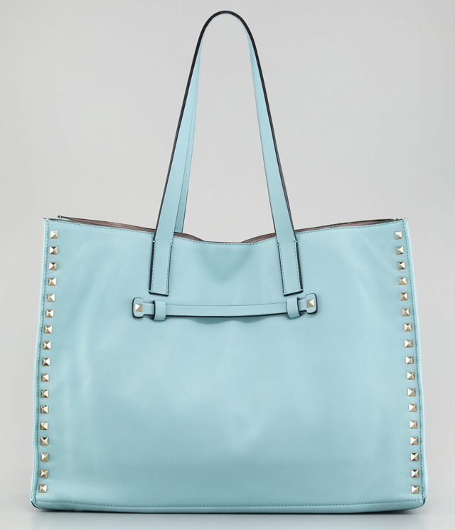 15 Versatile Totes That Aren T As Simple As They Look Purseblog 15 Versatile Totes That Aren T As Simple As They Look Purseblog
