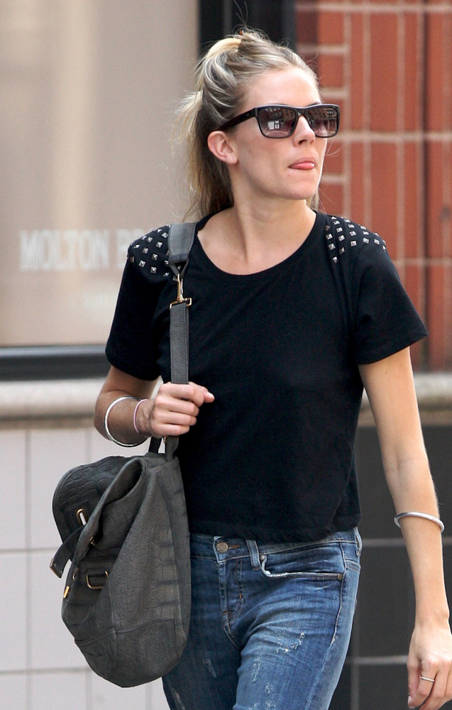 Sienna Miller YSL Ostrich Rive Gauche Bag - PurseBlog