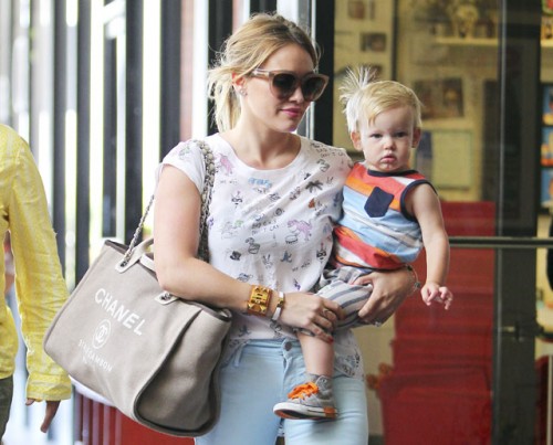 Hilary Duff carries a Chanel Linen Logo Tote in LA (5)