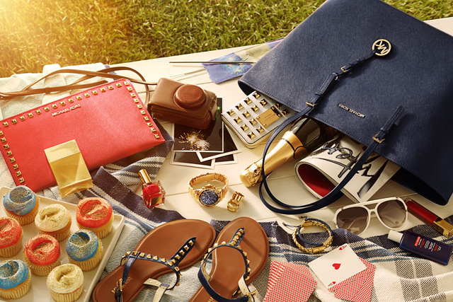 Michael Kors: Whats In Your Kors? (2)