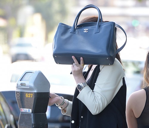 Michelle Trachtenberg carries a Chanel Cerf Tote in California (4)