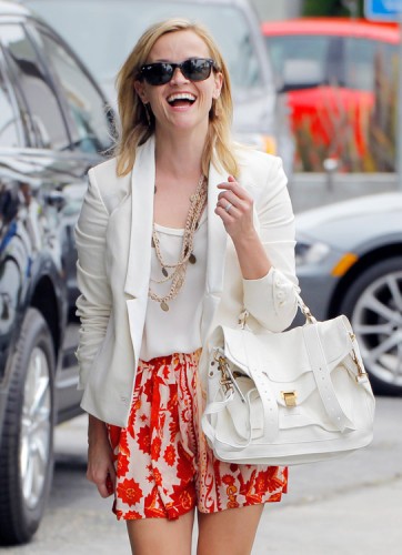 Reese Witherspoon carries a white Proenza Schouler PS1 Bag (3)