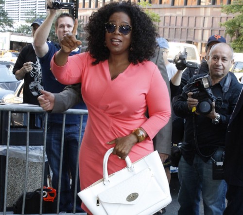 Oprah Winfrey carries a white Mulberry Willow Tote in NYC (5)