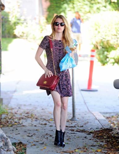 Emma Roberts carries a burgundy Pucci bag (4)