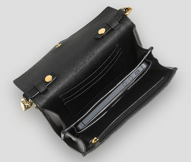 Michael Kors Knows What We Need A Front And Center Phone