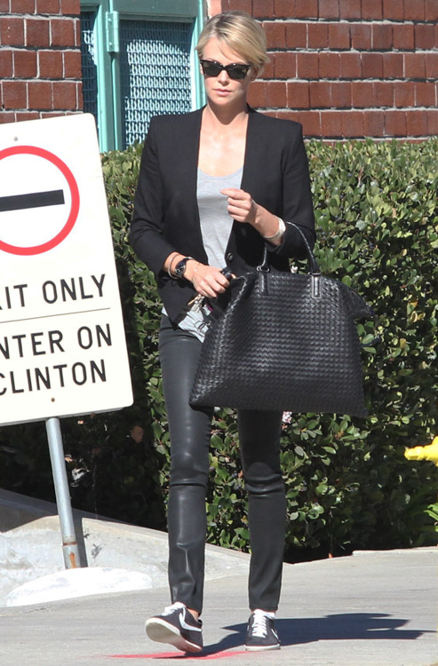 Charlize Theron Chooses an Everyday Option from Bottega Veneta