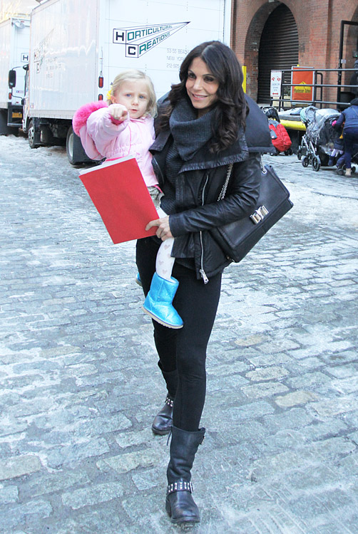 Bethenny Carries Her Daughter and a Christian Louboutin Bag - PurseBlog