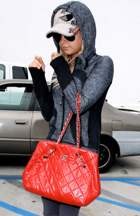 red chanel tote