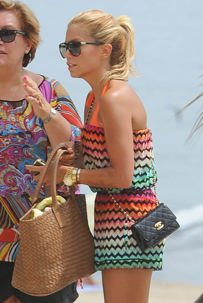 SYLVIE MEIS--2015-- CHANEL REISSUE FLAP BAG  Chanel reissue, Chanel  fashion outfits, Chanel bag classic