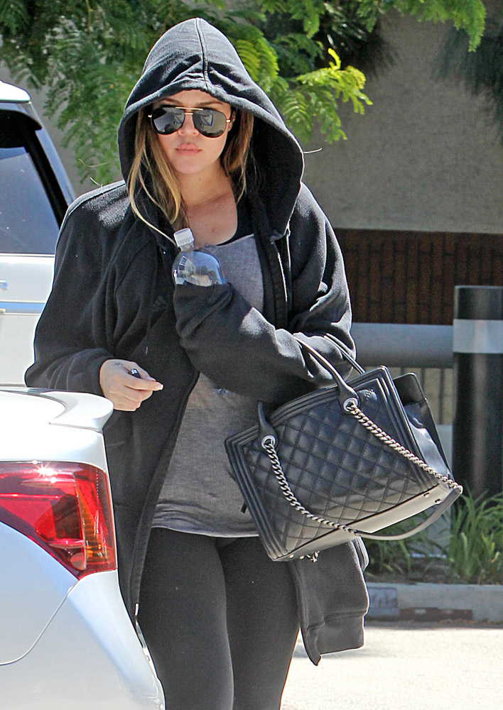 khloe kardashian purse