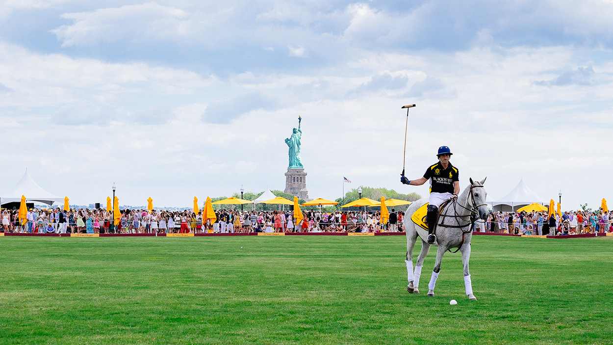 LA's Veuve Clicquot Polo Classic Delivers the Bags, Plus More Celeb Picks -  PurseBlog