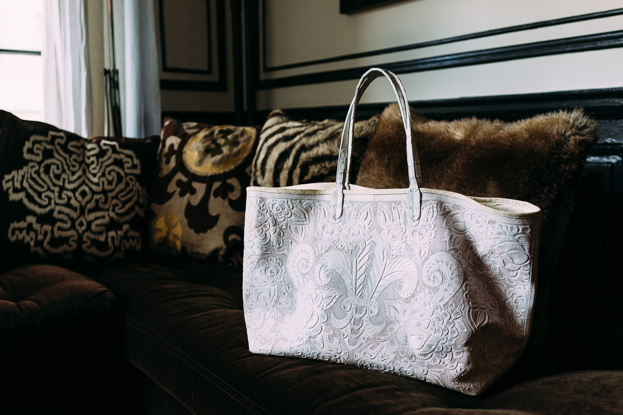 What's In Her Bag: Aviva Drescher (1)
