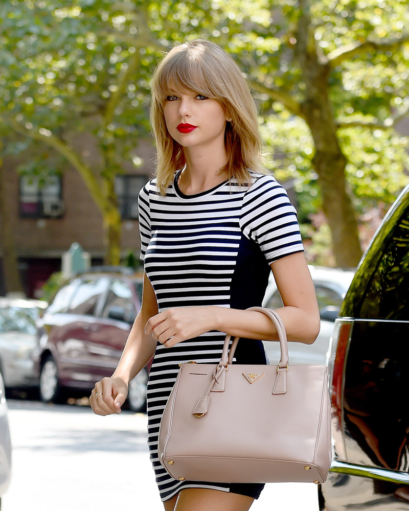Taylor Swift Continues Her Walking Tour of New York with a Prada Bag