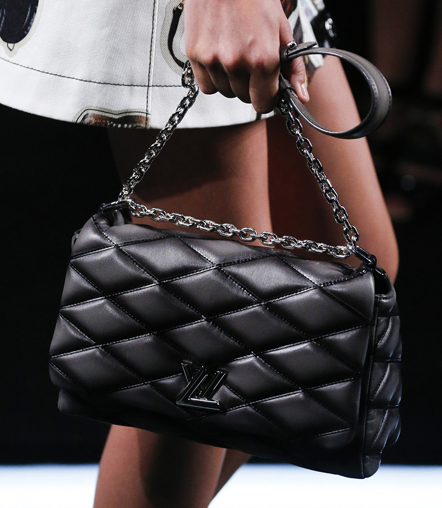 Louis Vuitton's Spring 2015 Bags Show Nicolas Ghesquiere Coming