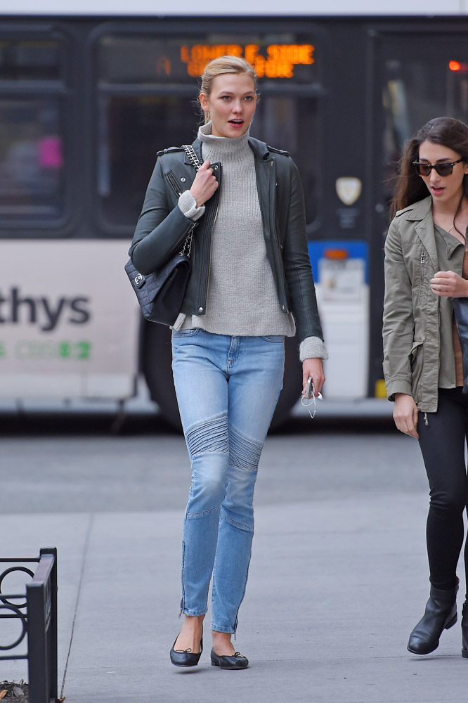 Karlie Kloss Carries Chanel in NYC - PurseBlog