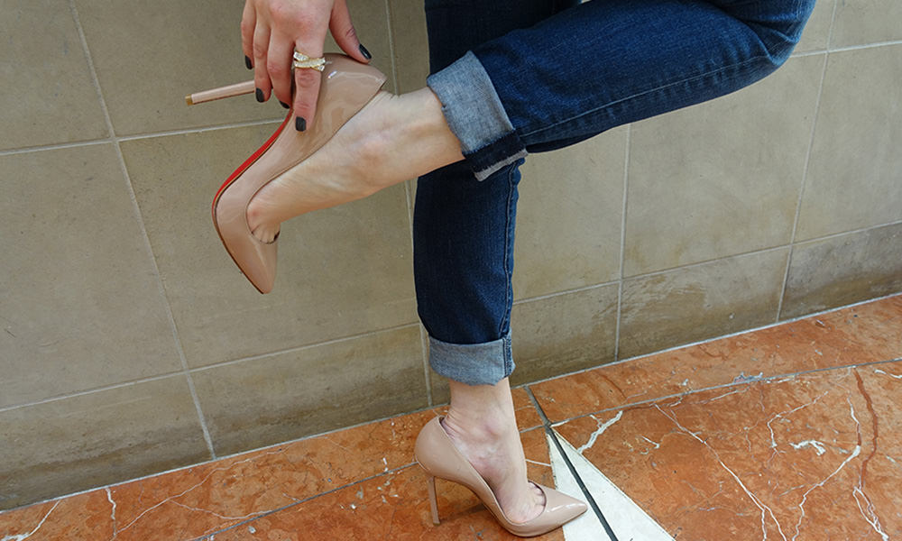 Classic Pump Showdown - So Kate v Pigalle 120 