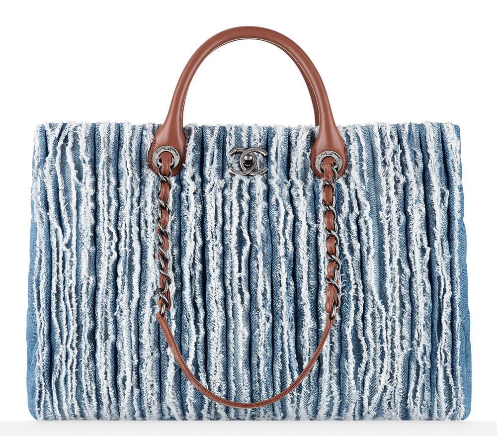 Chanel-Frayed-Denim-Shopping-Tote