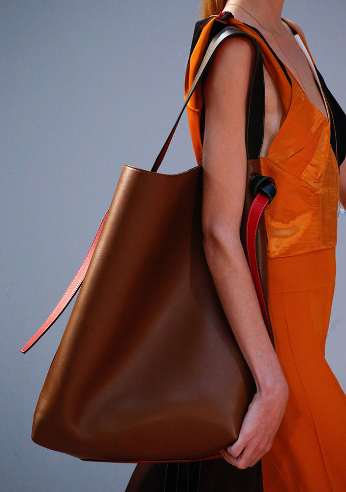 Céline’s Fall 2015 Runway Bags are the Brand’s Most Wearable in Recent ...