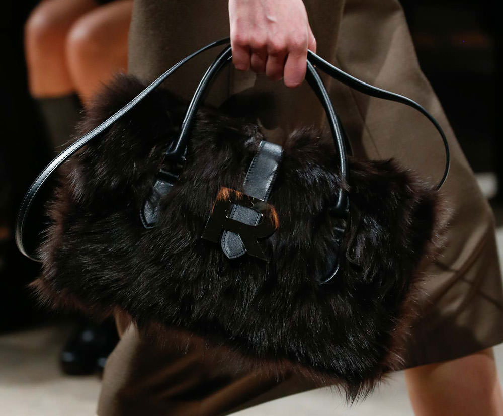 The 15 Best Runway Bags of Paris Fashion Week Fall 2015 - PurseBlog