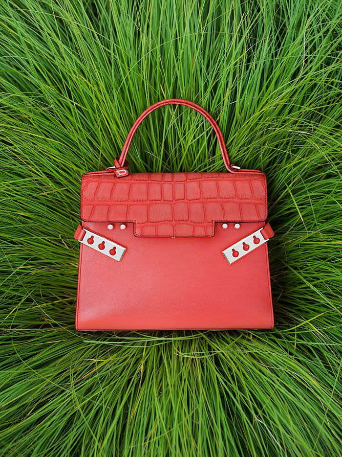 THE DELVAUX BRILLANT MM - Beautiful & Understated Luxury