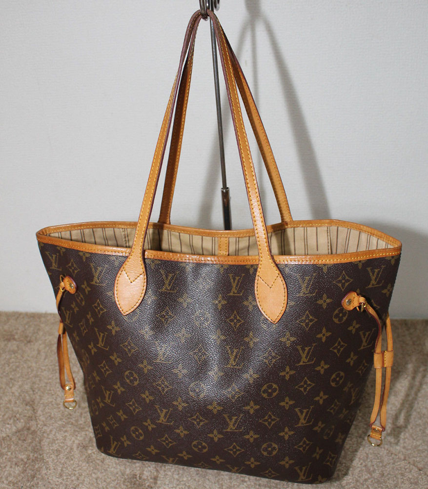 Louis Vuitton Neverfull Tote Purseblog Louis Vuitton Neverfull Tote