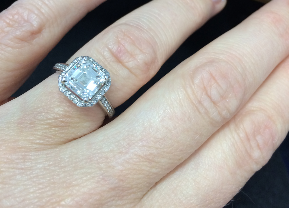 Diamond-Engagement-Ring