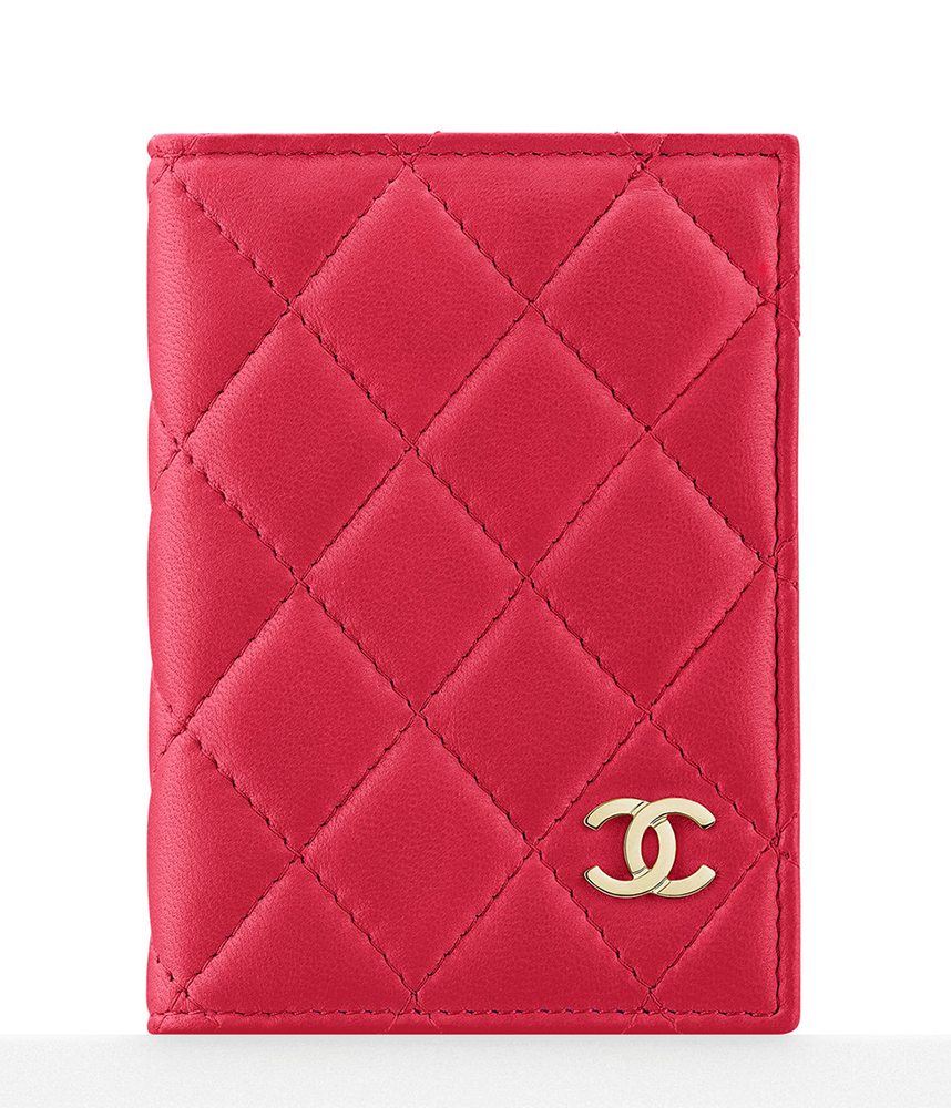 Check Out Chanel's Cruise 2016 Wallets, WOCs and Small Leather