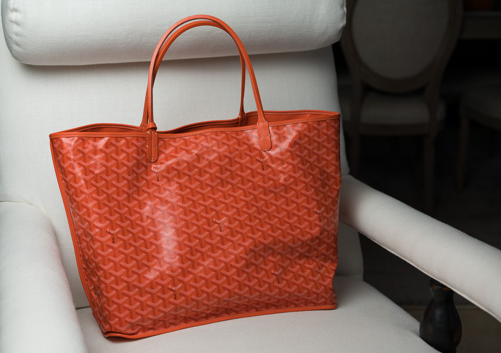 goyard purse price